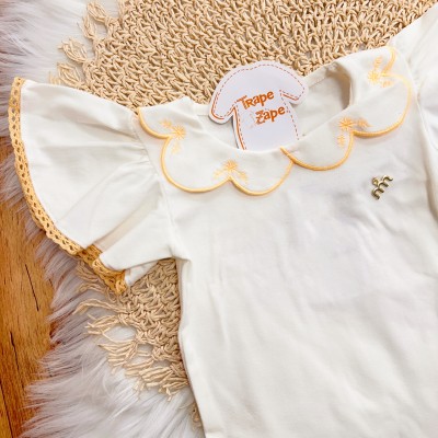 Conj. Blusa com Manga Bordada e Short Margaridas - Amarelo